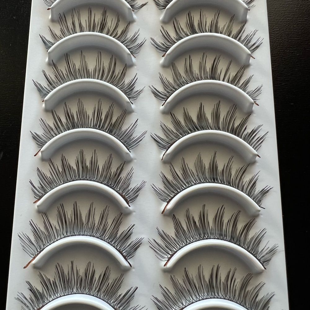 Ultimate lashes # 11 - Picture 3 of 8